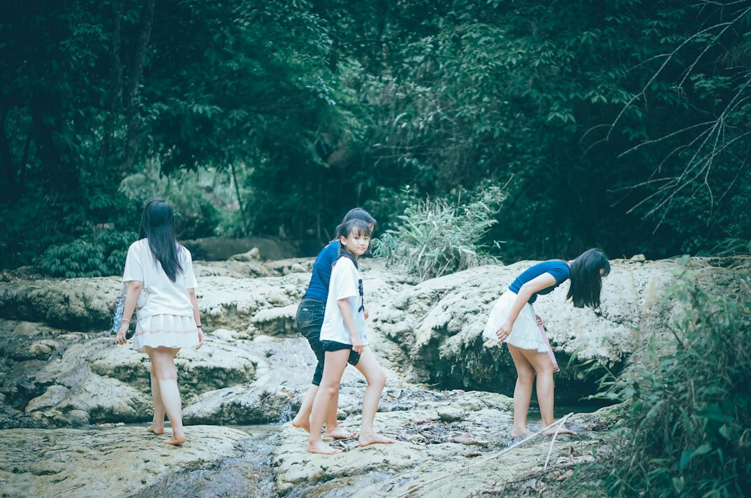 children learning about nature